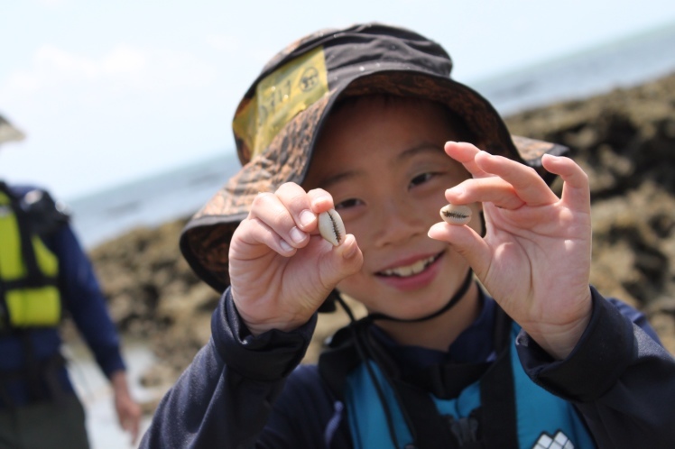 青空ようちえん〔週末〕春の海岸ピクニック(5/5)泳いで!生き物を見つけて!親子でのんびり今年はじめての海遊び_d0363878_23534542.jpg