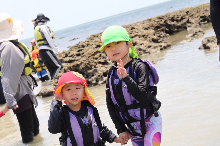 青空ようちえん〔週末〕春の海岸ピクニック(5/5)泳いで!生き物を見つけて!親子でのんびり今年はじめての海遊び_d0363878_23534572.jpg