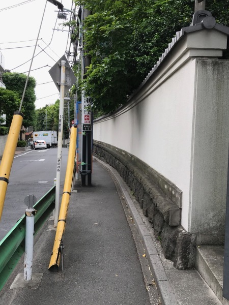 e0397389_16375103.jpeg