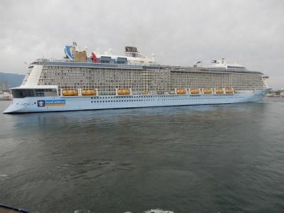 QUANTUM OF THE SEAS 5月27日 _b0051598_21510498.jpg
