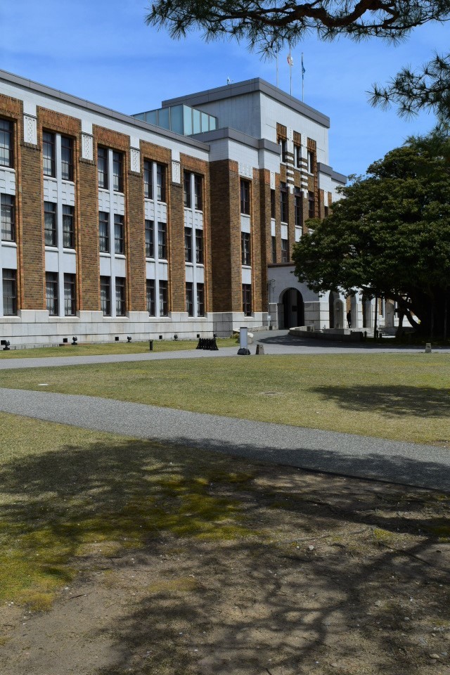 金沢市広坂の石川県政記念しいのき迎賓館(大正モダン建築探訪)_f0142606_09035308.jpg