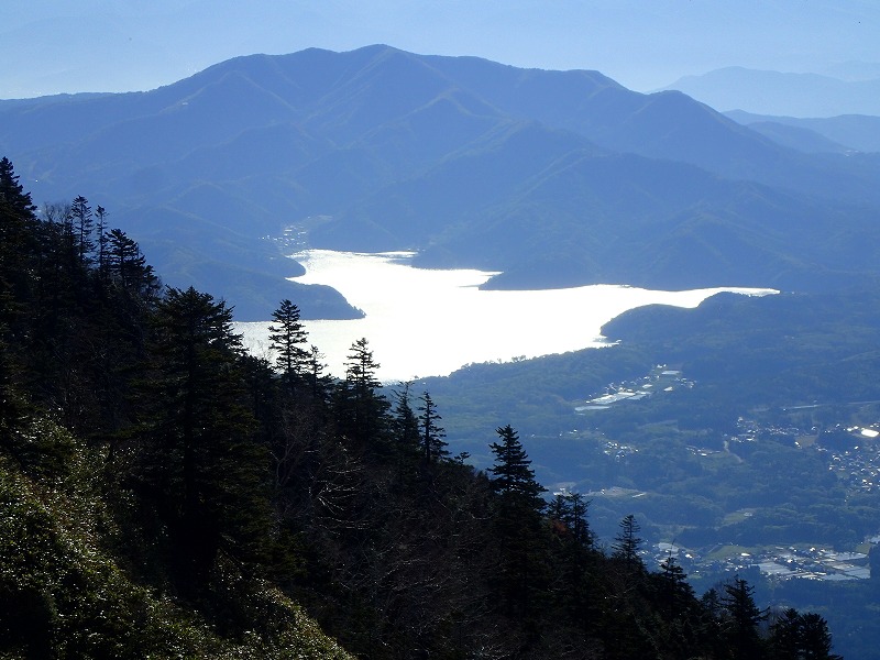 e0284726_1893315.jpg