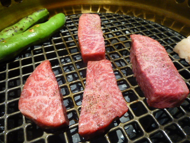 焼肉ダイニング 甲 押小路本店 　お手頃とはこのお店のこと_d0106134_22464202.jpg