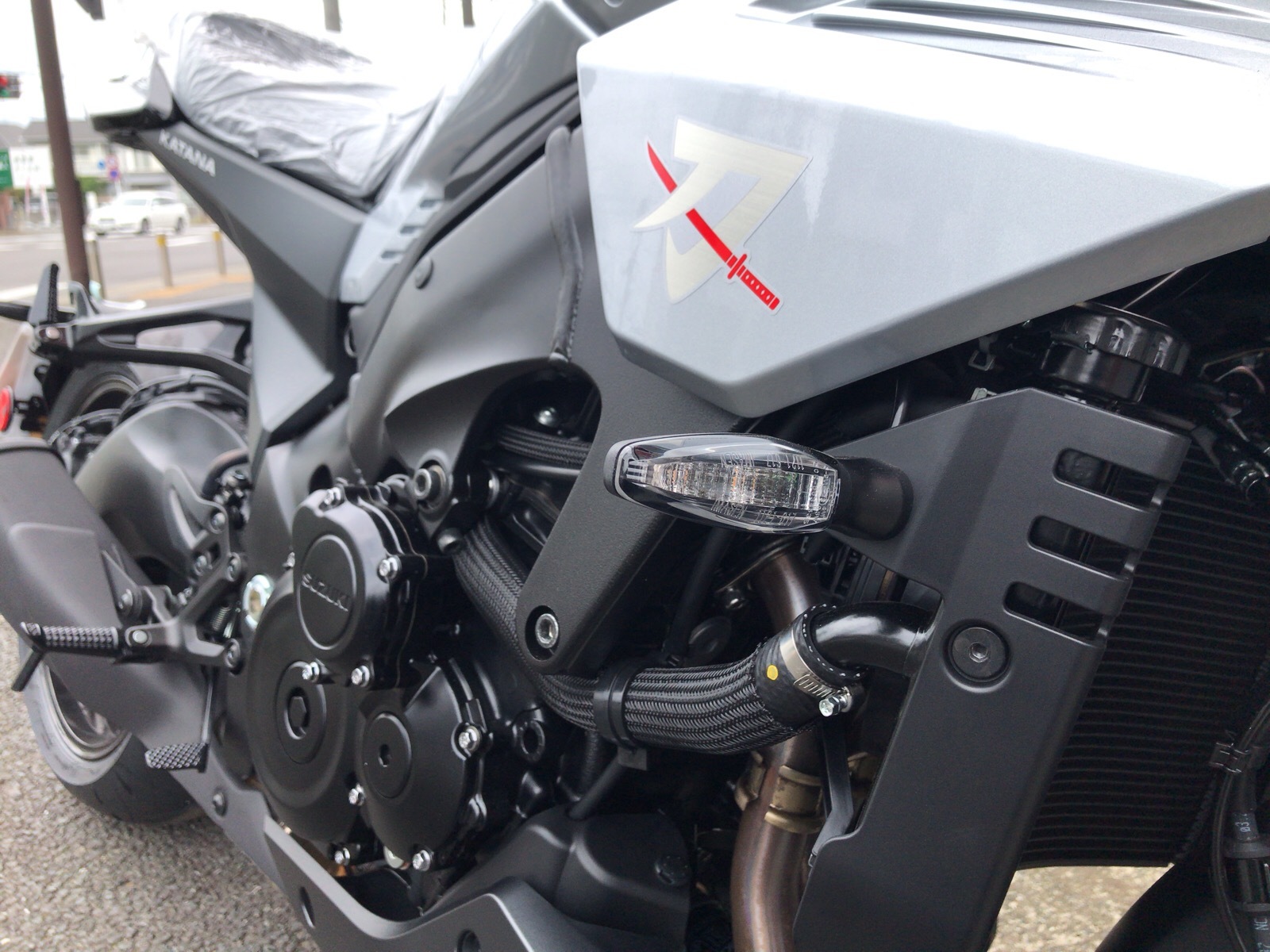 新型KATANA入荷!_e0185939_21252299.jpeg