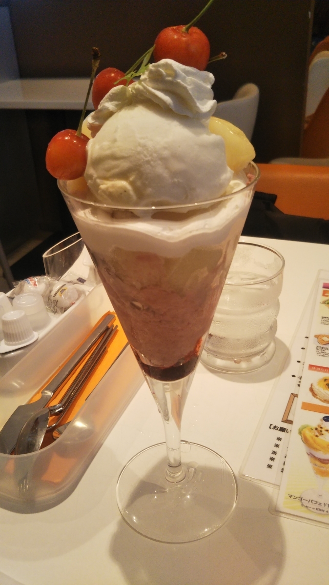 フォーシーズンズカフェ_f0076001_22314778.jpg