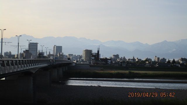 4/29（月）　富山 田園コース＋湾岸コース　９０km　（遠征２日目）_c0133096_19443304.jpg