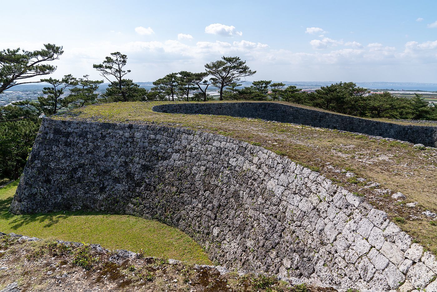 【史跡・世界遺産】 座喜味城跡 (沖縄県 読谷村) 行き方_b0212342_15034467.jpg