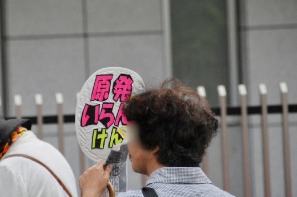 b0242956_07064107.jpeg