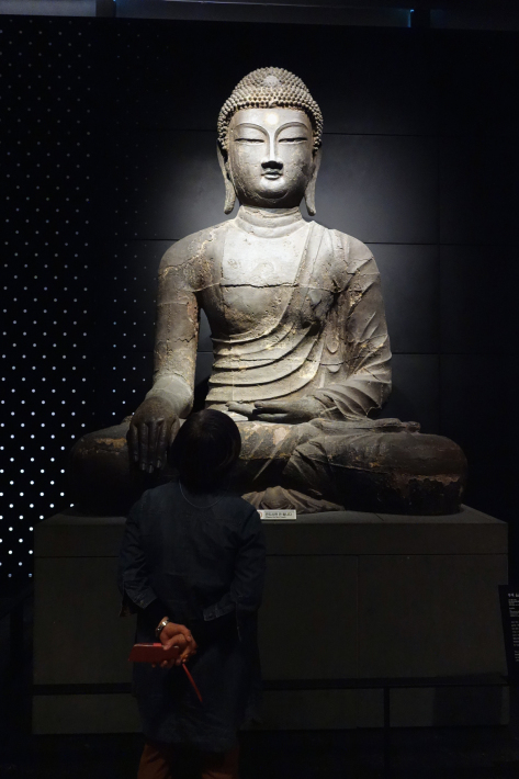 ソウルの国立中央博物館 敬天寺十層石塔 半跏思惟像 公州・麻谷寺掛仏 2019年4月 ソウル・大田・釜山の旅(2)_f0117059_17234644.jpg