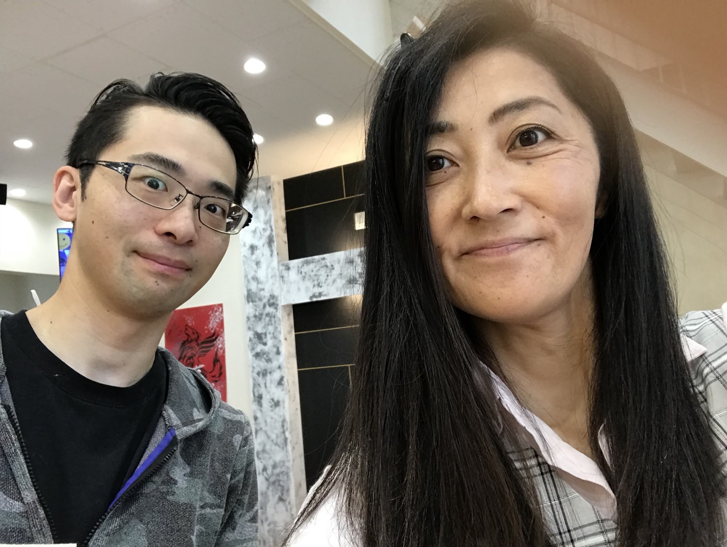 6月4日(火)本店ブログ♪ランボルギーニ ウルス✊ お問合せ下さい✊ ランクル ハマー ヴェルファイアたくさんありますー_b0127002_18341712.jpg