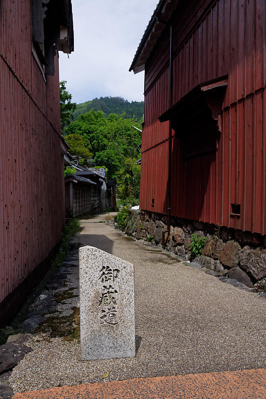 f0032011_21165066.jpg