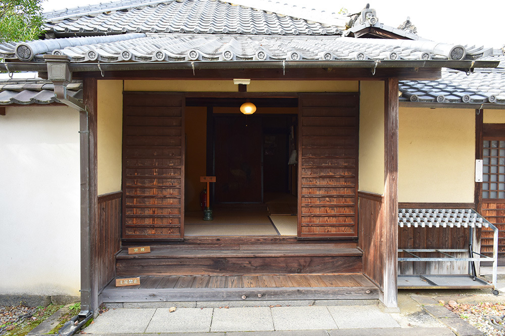 悲運の藤堂高吉を家祖とする名張藤堂家邸跡を訪ねて。_e0158128_14371244.jpg