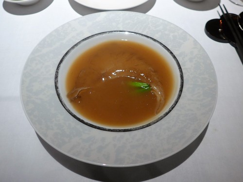 溜池山王「中国料理 星ヶ岡」へ行く。_f0232060_1491862.jpg