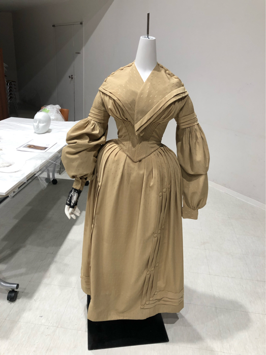 19世紀の下着やドレス ノエルの眠っている時間に 19世紀の下着やドレス ノエルの眠っている時間に