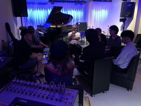 Jazzlive comin 広島 本日6月5日のライブ!_b0115606_12102656.jpeg