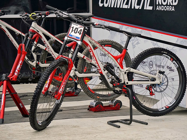 commencal dh supreme