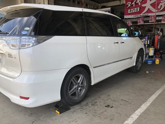 6月6日(木)LX570ありますよ~~✊ ランクル ランボルギーニ ベンツ TOMMY_b0127002_18525986.jpg