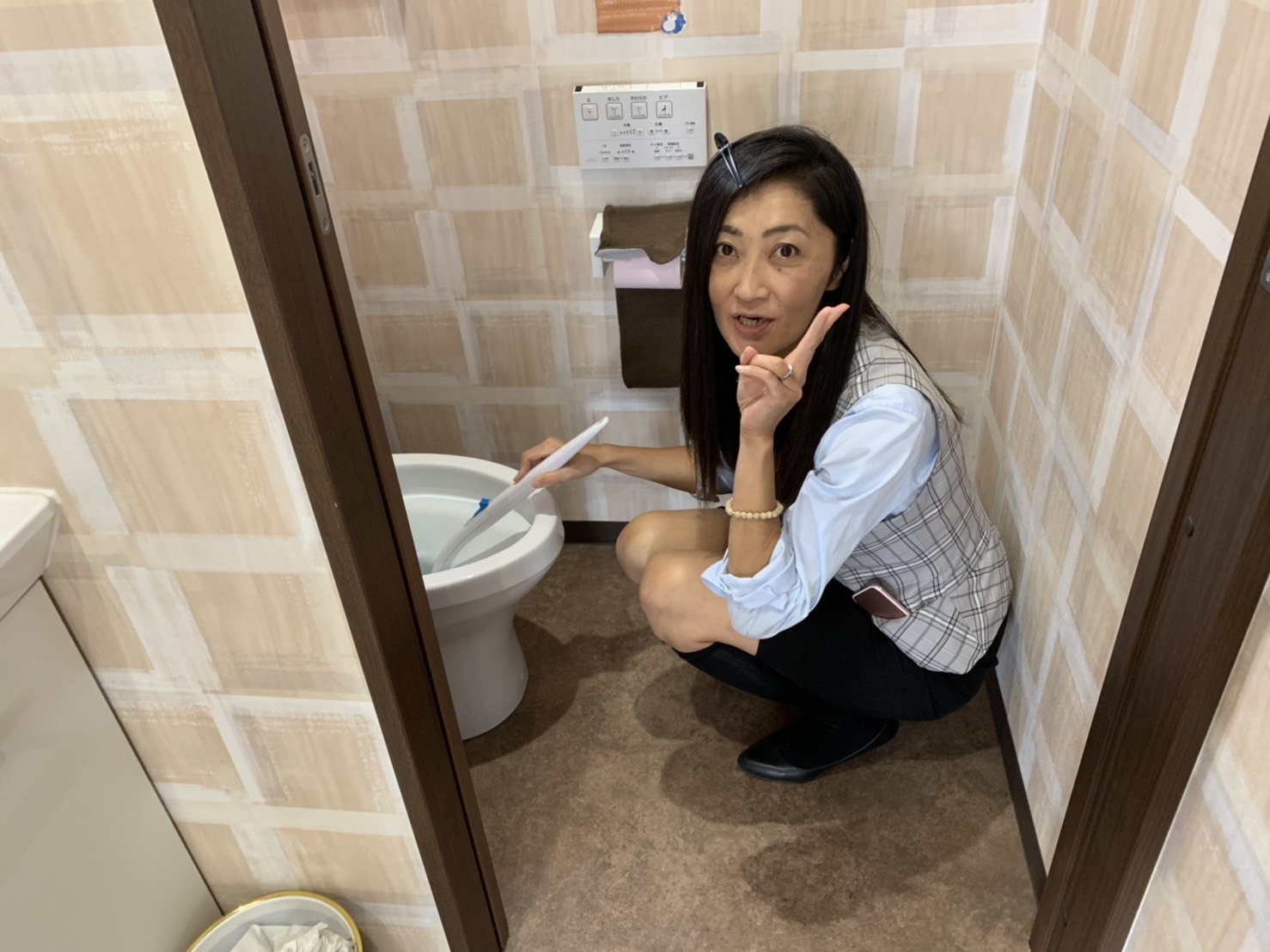 6月7日本店ブログ♪ ベンツS550 カブリオレありますよ♪ ランクル ハマー アルファード _b0127002_16474284.jpg