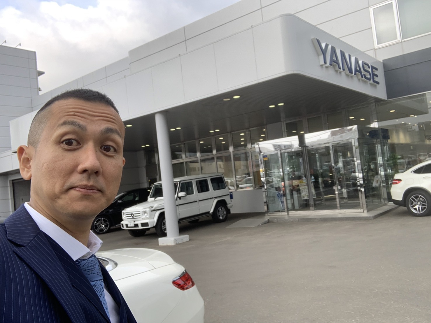 6月7日本店ブログ♪ ベンツS550 カブリオレありますよ♪ ランクル ハマー アルファード _b0127002_20381772.jpg