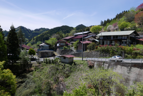 天界の村を歩く２ 関東山地 吉田川_d0147406_11002806.jpg