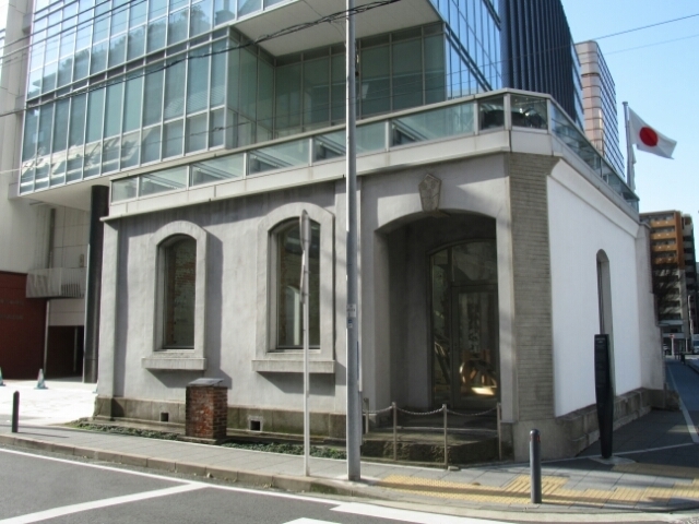 48番館