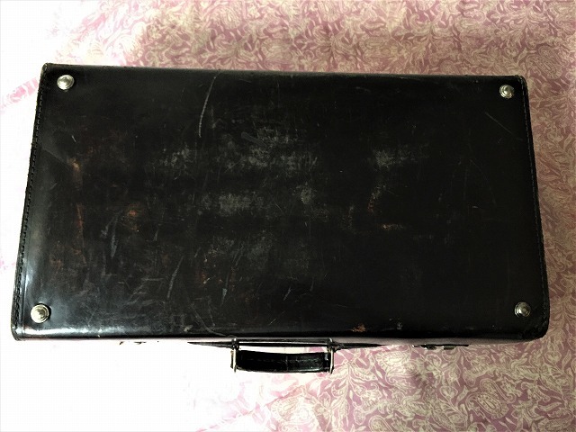 黒革トランク11 : スペイン・バルセロナ・アンティーク gyu's shop