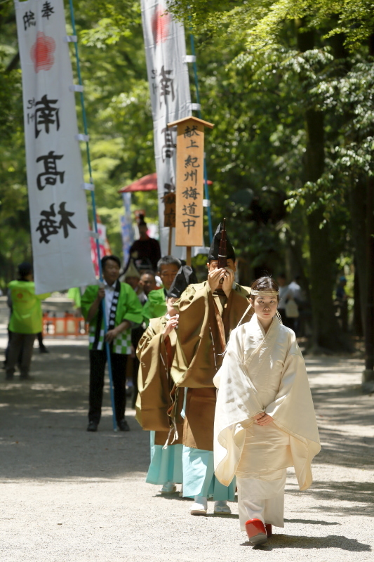 梅の奉納祭　下鴨神社・上賀茂神社_c0196076_06423039.jpg