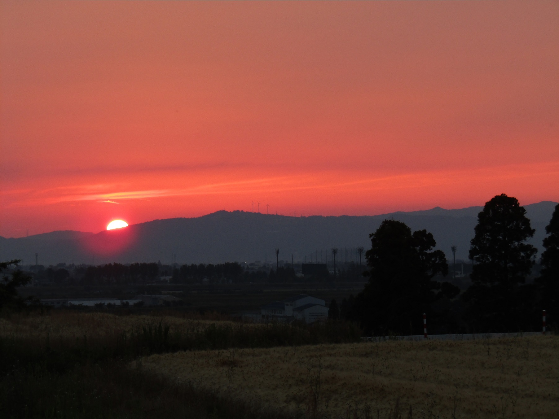 となみ野の夕暮れ_f0281398_02193386.jpg