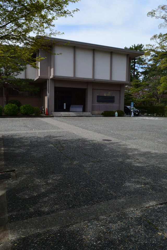 金沢市兼六町の石川県立伝統産業工芸館(昭和モダン建築探訪)_f0142606_07101265.jpg