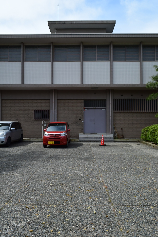 金沢市兼六町の石川県立伝統産業工芸館(昭和モダン建築探訪)_f0142606_07115418.jpg