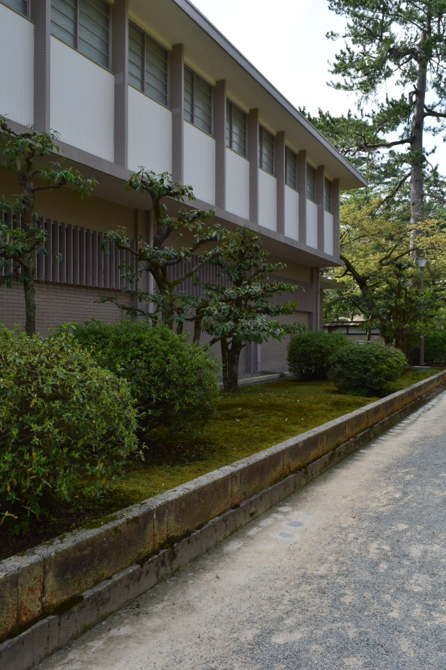 金沢市兼六町の石川県立伝統産業工芸館(昭和モダン建築探訪)_f0142606_07473446.jpg