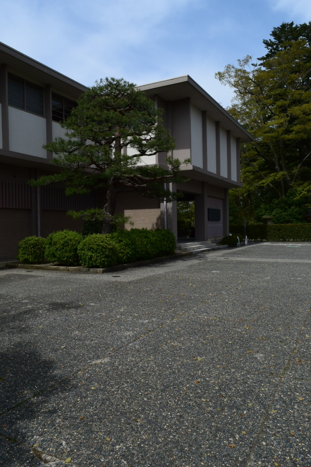 金沢市兼六町の石川県立伝統産業工芸館(昭和モダン建築探訪)_f0142606_07482145.jpg