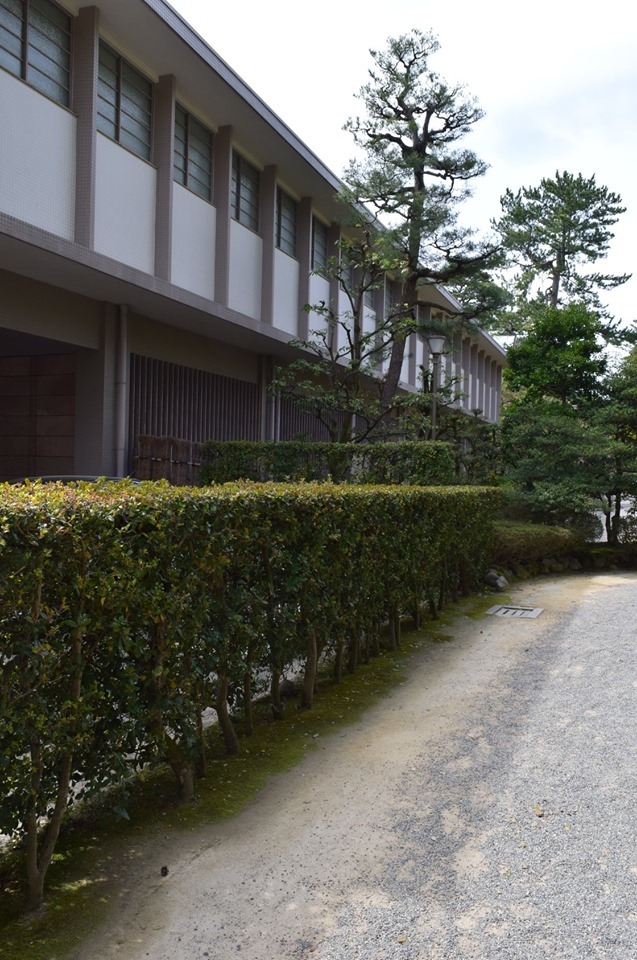 金沢市兼六町の石川県立伝統産業工芸館(昭和モダン建築探訪)_f0142606_08073141.jpg