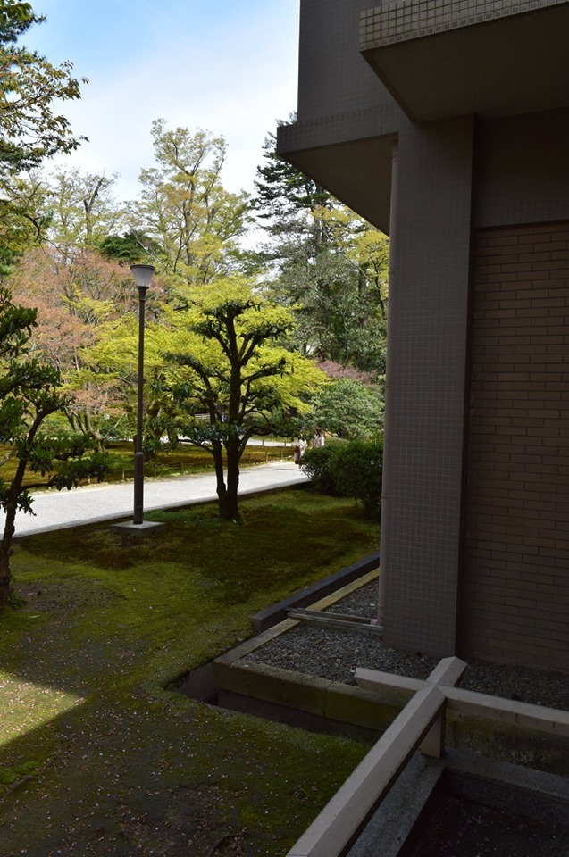 金沢市兼六町の石川県立伝統産業工芸館(昭和モダン建築探訪)_f0142606_08121136.jpg