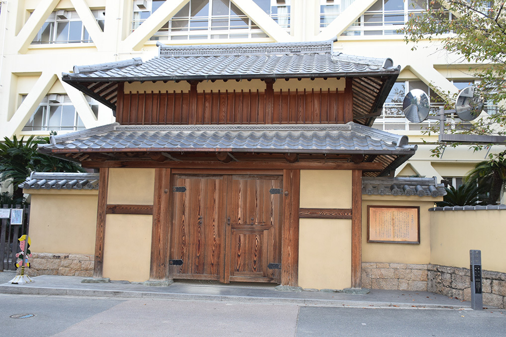 摂津国茨木城跡を歩く。_e0158128_14364850.jpg