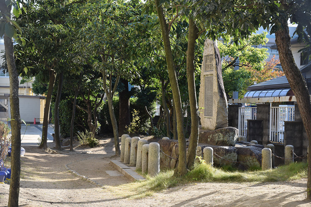 摂津国茨木城跡を歩く。_e0158128_14425648.jpg