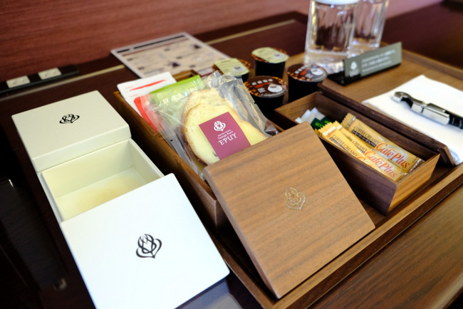 「北海道・大沼 大沼鶴雅リゾートエプイ お部屋」_a0000029_21151698.jpg
