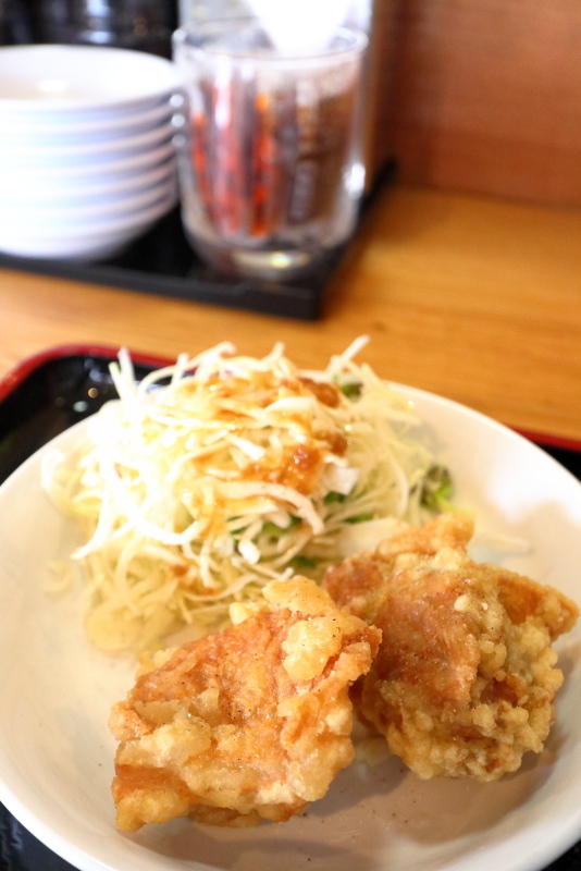 拉麺専門 神 総本山で、土佐のしょうが塩ラーメンを食べた_a0077663_14444801.jpg