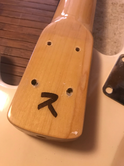 Founder ELECTRIC BASS_b0199097_21210928.jpg