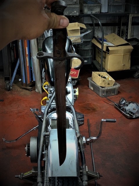 Sissy-Bar 考察_a0165898_18220354.jpg