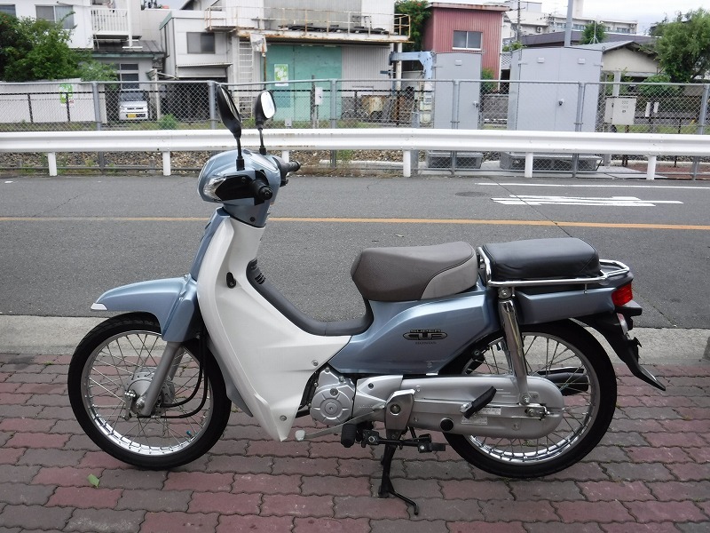 スーパーカブ110中古車入荷！_e0157602_11033291.jpg