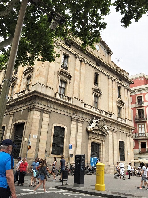 b0064411_02445281.jpg