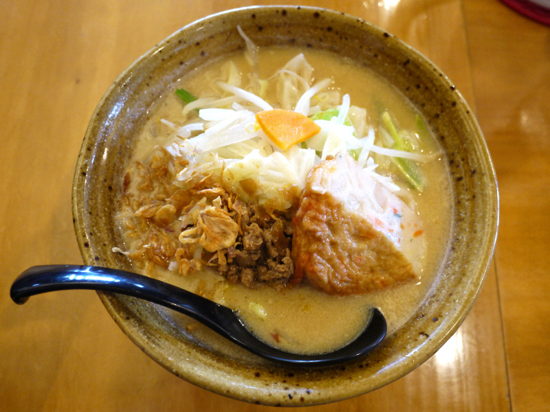 九州麦味噌野菜らーめん 【辻堂 田所商店】_b0153224_08385352.jpg