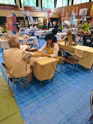【hands for you】活動報告_e0254750_09054135.jpg