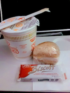 日本行き機内食 by Air Canada_a0124077_9252970.jpg