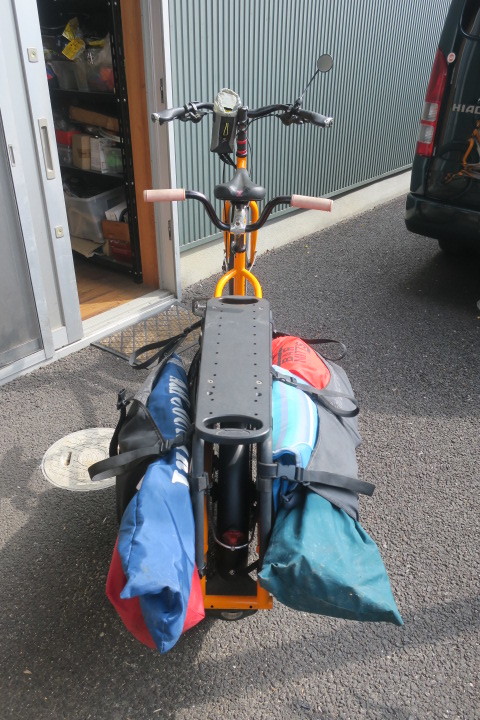 ロングテールバイクでデイキャンプ_c0132901_19144261.jpg