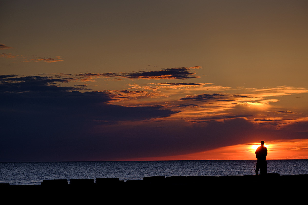 海辺で on the sea shore #FUJIXT30_c0065410_22500199.jpg