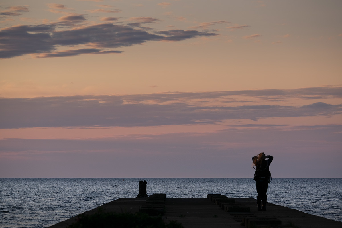 海辺で on the sea shore #FUJIXT30_c0065410_22514368.jpg