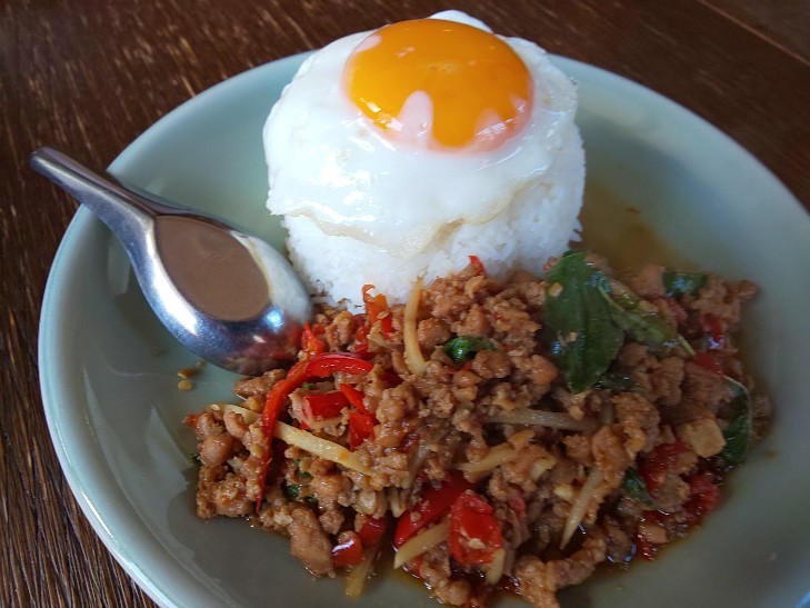 タイ料理_a0233213_13423254.jpg