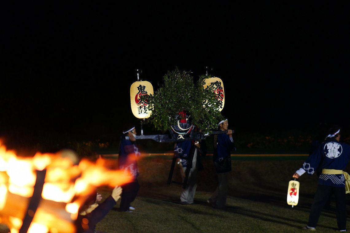 佐渡行 2019年 (2)・・・カンゾウ祭り前夜祭・・・鬼太鼓は如何に?♪_a0031821_10561123.jpg